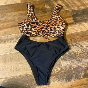 Brand new never worn SHEIN bathing suit
